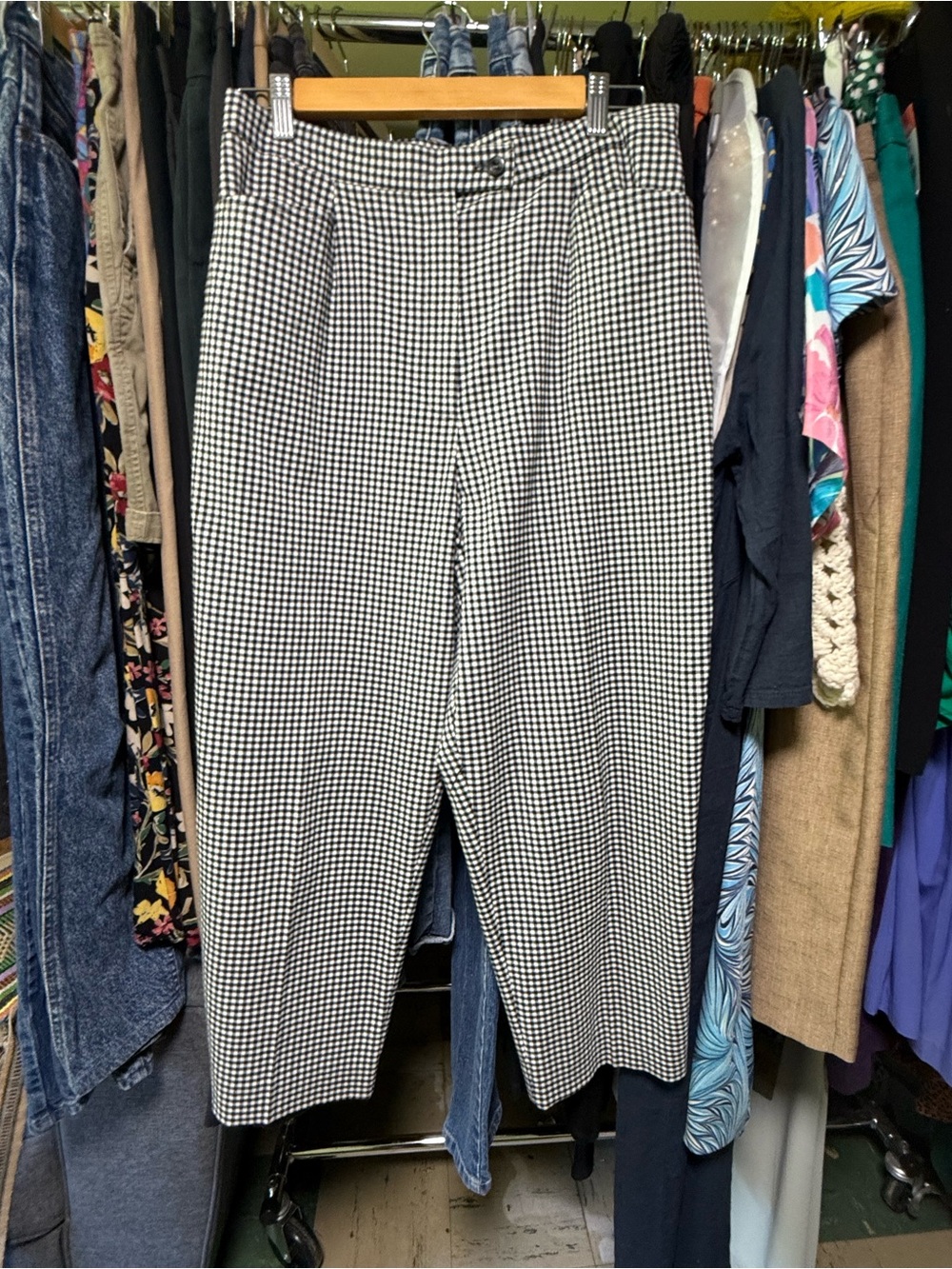 Vintage Sag Harbor Black & White Gingham Cropped Trousers